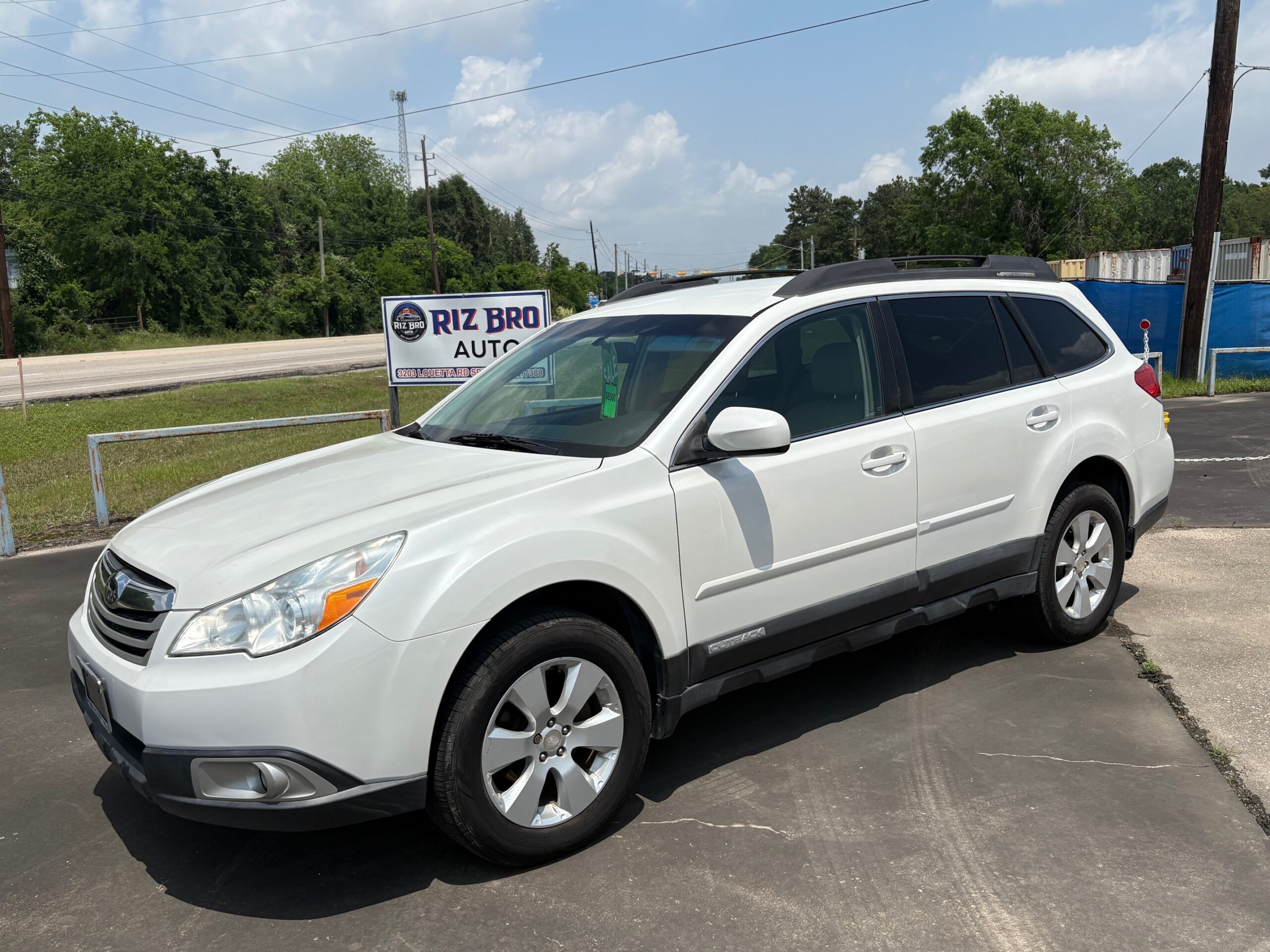 2012 Subaru Outback 2.5i Premium – AWD Wagon, CVT, Sunroof
