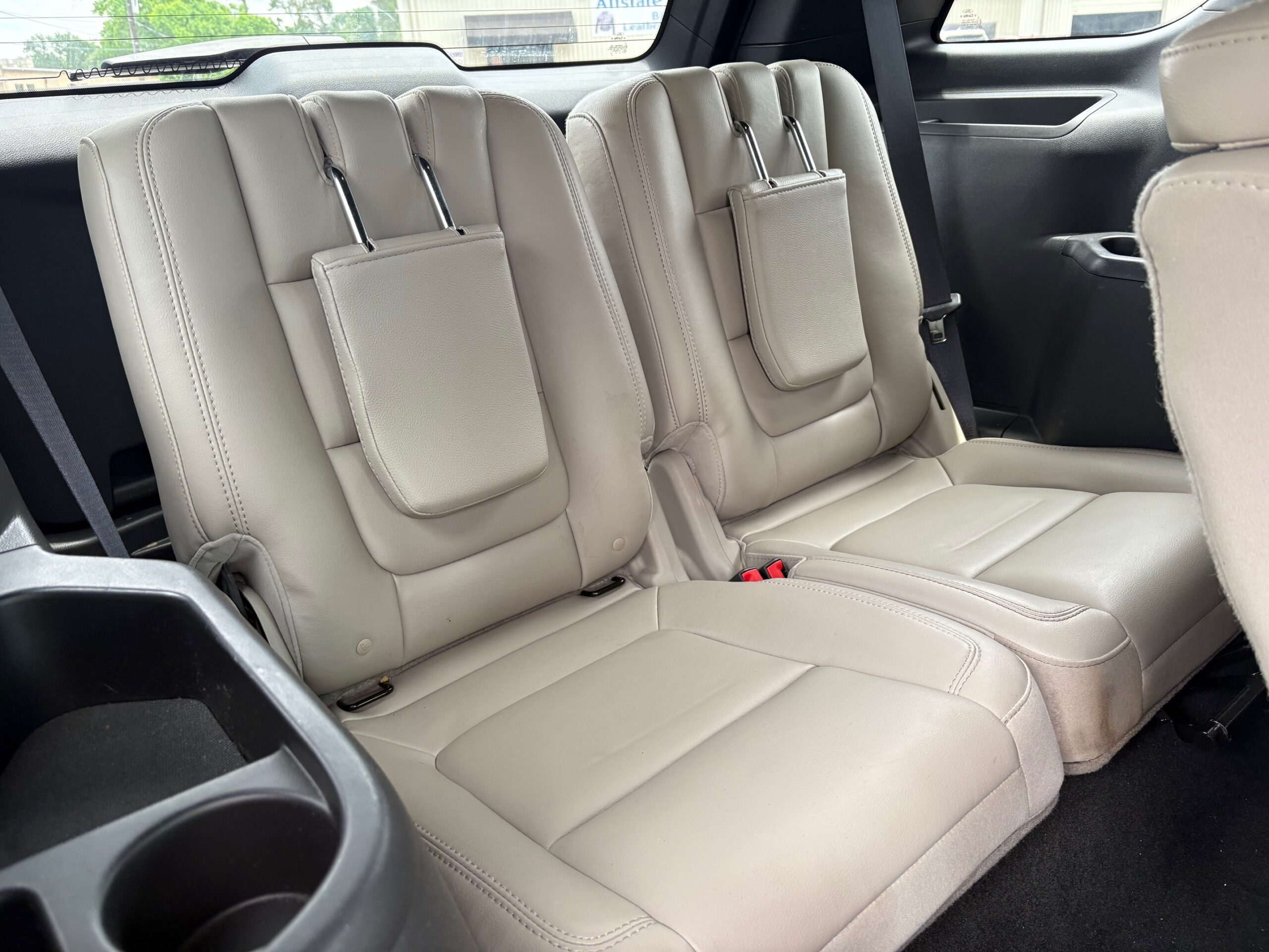 2014 Ford Explorer XLT – 4-Door AWD SUV, 7‑Passenger, V6, 6-Speed Auto