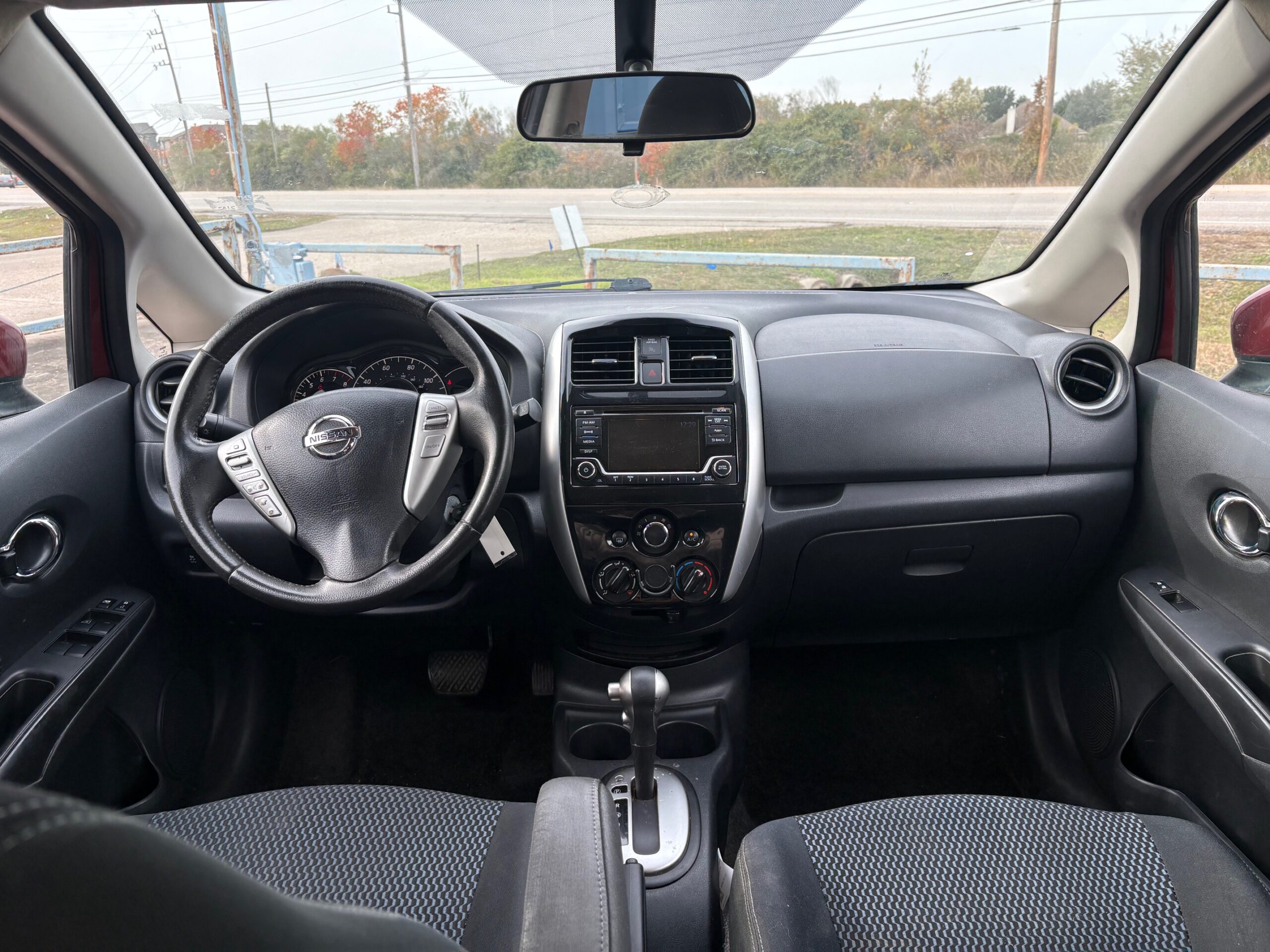 2016 NISSAN VERSA